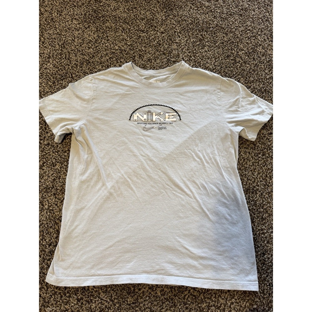 Nike The Nike Tee Spotting You Since Seventy Two 72 T-Shirt Gray Size Large